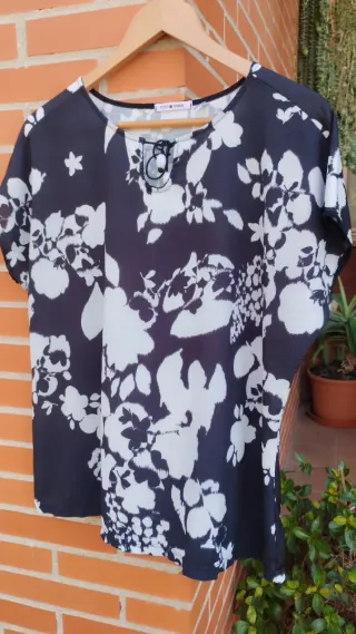 Blusa Punt Roma Estampada Negra Talla 50