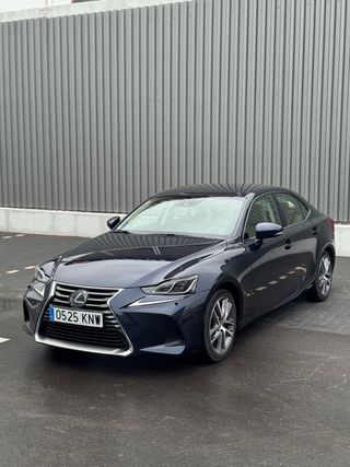 Lexus IS 2018