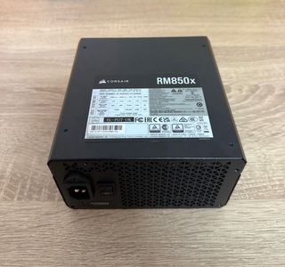 Fuente Alimentación Corsair RM850x como nueva