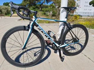 Bicicleta Carretera Focus Cayo Carbono