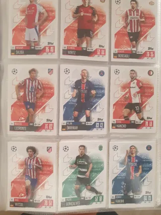 126 cartas fútbol Topps Champions League y show ti
