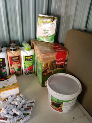 Lote productos fitosanitarios SIPCAM Florlis