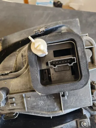 Piloto Trasero Dcho. VW Polo V 6R