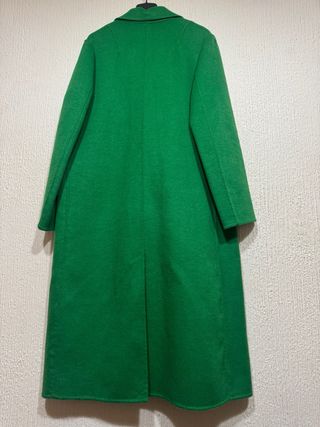 Abrigo de paño verde