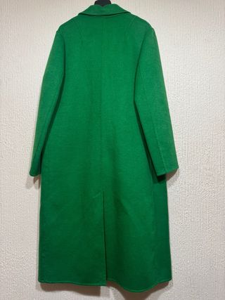 Abrigo de paño verde