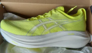 Zapatillas ASICS Gel Nimbus 27 Amarillo NUEVAS