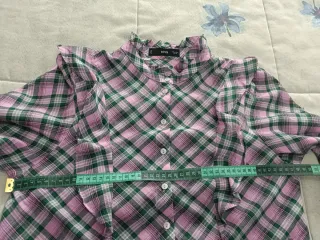 Blusa Mango cuadros rosa y verde Talla M