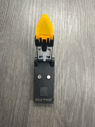 Linterna Táctica Elyter