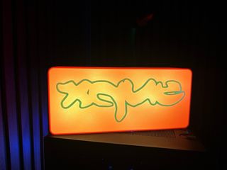 Caja de luz Xque naranja