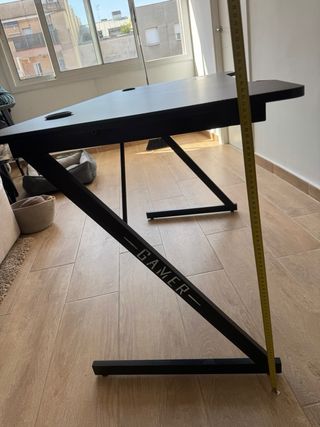 Mesa escritorio Jysk negra