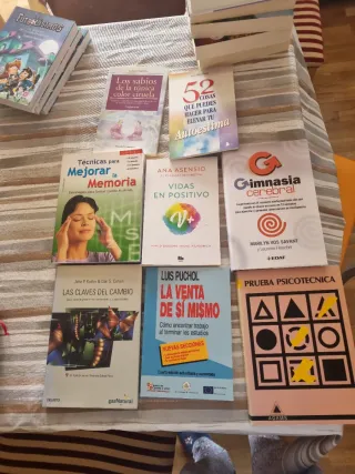 Varios libros de autoayuda