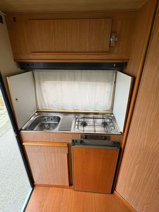 Autocaravana rimor ford transit 2.5 d 5 plazas