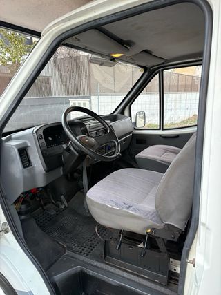 Autocaravana rimor ford transit 2.5 d 5 plazas