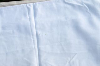 Sábana plana bordada antigua + 2 fundas, Francia