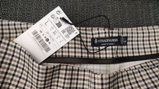 Falda - pantalón de cuadros, talla L Stradivarius.