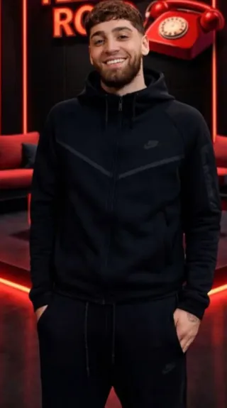 Conjunto Nike Tech Negro