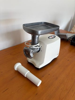 Picadora Carne Eléctrica Blimett