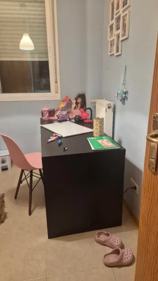 Mesa de escritório negra