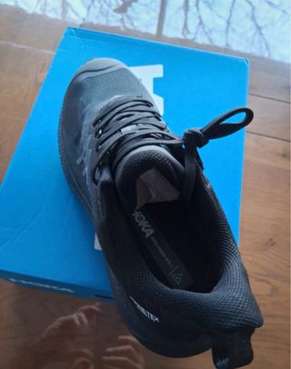 Hoka Negras Nuevas - Talla 42