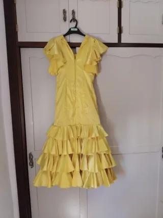 Vestido Flamenco Amarillo Volantes