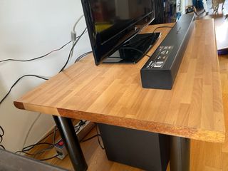 Mesa TV Madera y Metal 108x61x43