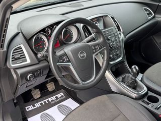 Opel Astra 1.4 Turbo 140cv