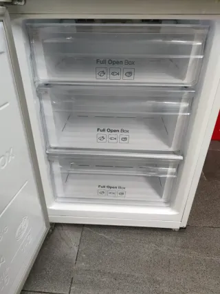 Nevera Samsung Combi clase A+ 185x60cm garantía