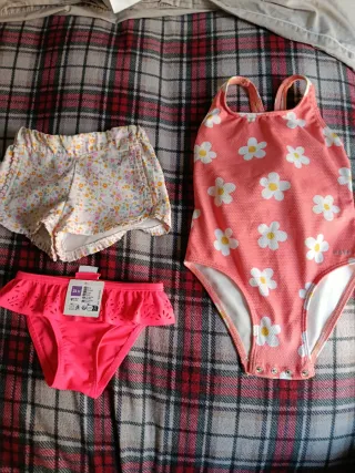 Conjunto Bañador y Short Verano Niña talla 24 mese