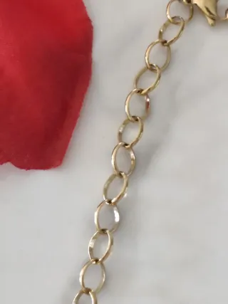 Collar Aleteo de Vida. Acero inoxidable dorado.