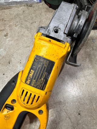 Amoladora y Taladro Dewalt con 2 Baterías