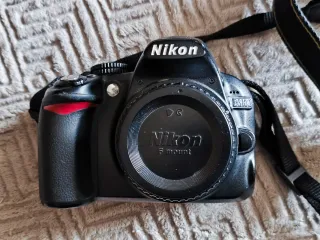 Cámara DSLR Nikon D3100