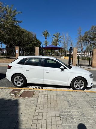 AUDI A3 1.6 TDI 116CV – 2018 – NACIONAL