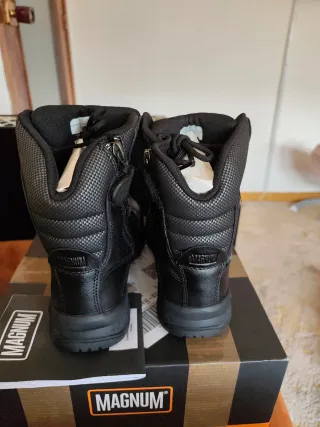 Botas Magnum Talla 38 Negras