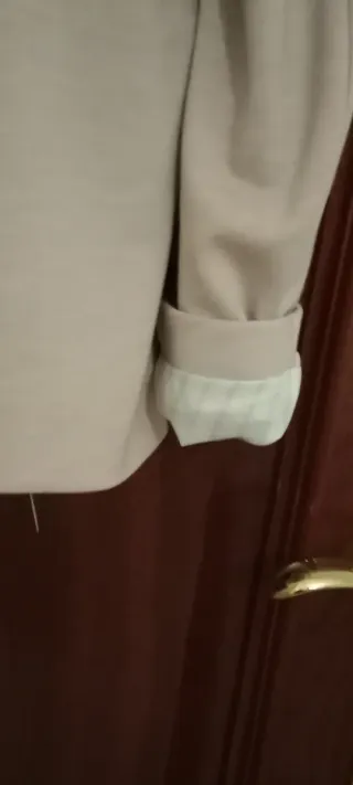 Chaqueta rosa  con pañjueo azul