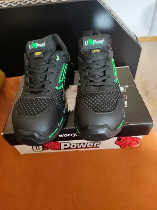 Zapatos U-Power Talla 38 Nuevos en su  Caja