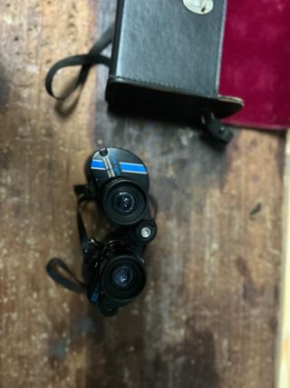 Se venden dos Prismáticos antiguos con correa