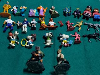 Lote figuras Playmobil y Lego, Star wars, snoopy,