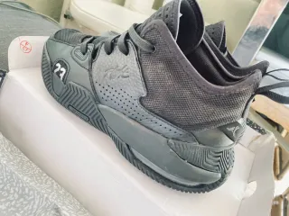 Jordan Spizike Low Negro