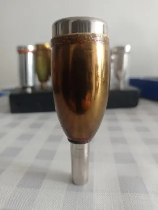Boquilla Trompeta Monette 3C Réplica Dorada