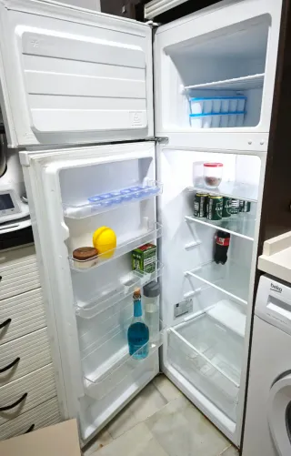 Frigorífico Teka blanco poco uso