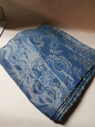 Cubrecama vintage azul y plateado.ropa colchon