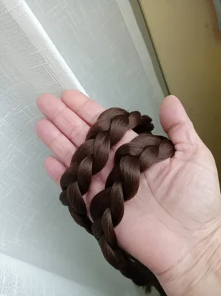 Trenzas postizas fallera castaño medio