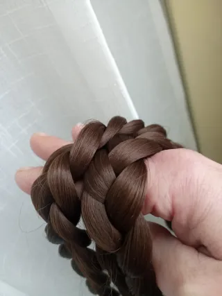 Trenzas postizas fallera castaño medio