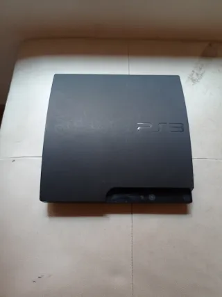 PlayStation 3 Slim Negra
