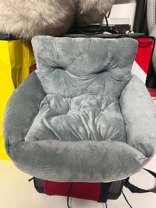 Cama Coche Perro Pequeño con Cinturón