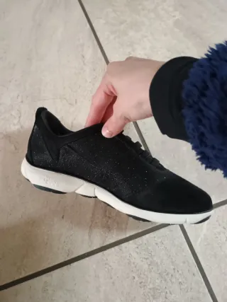 Scarpe donna Geox nere