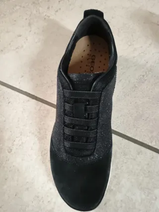 Scarpe donna Geox nere