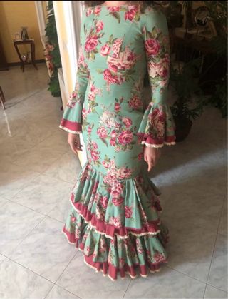 Traje Flamenca Hecho a Medida
