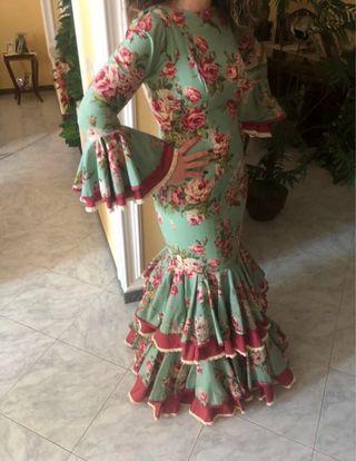 Traje Flamenca Hecho a Medida