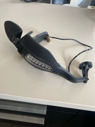 Paramanos original para Ducati Hypermotard.